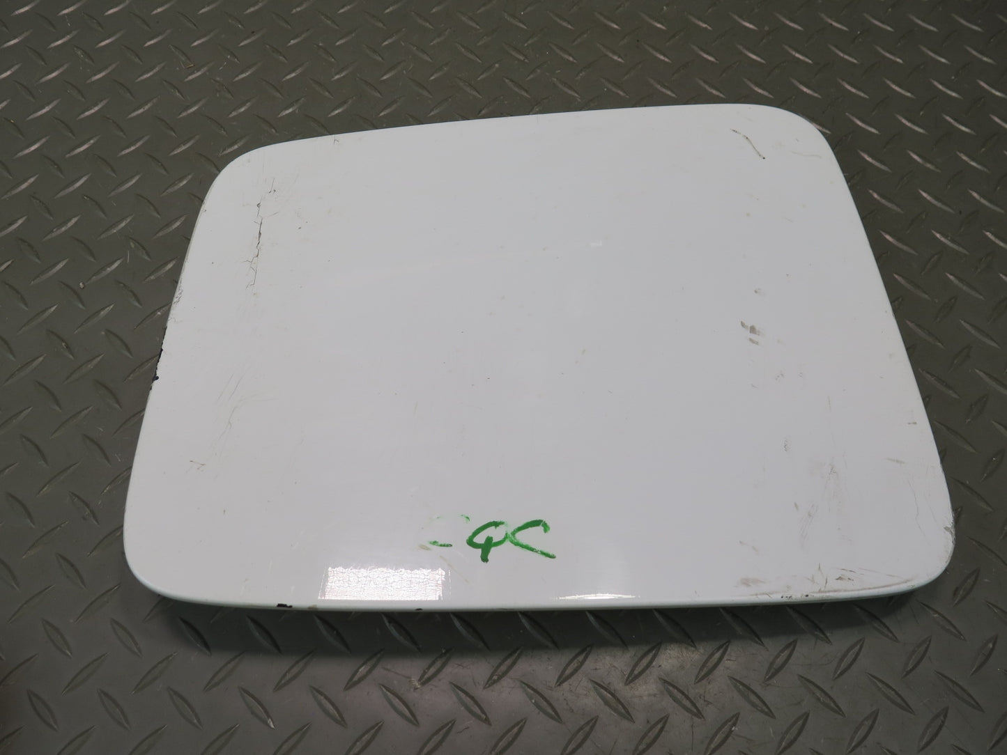 90-96 Chevrolet Corvette C4 Set of 2 Front POP UP Headlight Lid Trim Cover OEM