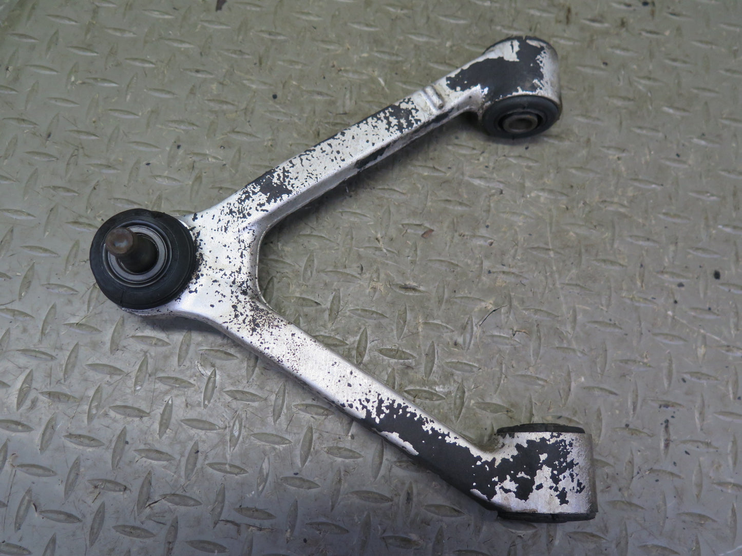 87-90 Toyota Supra MA70L MK3 Turbo Front Right Upper & Lower Control Arm Set OEM