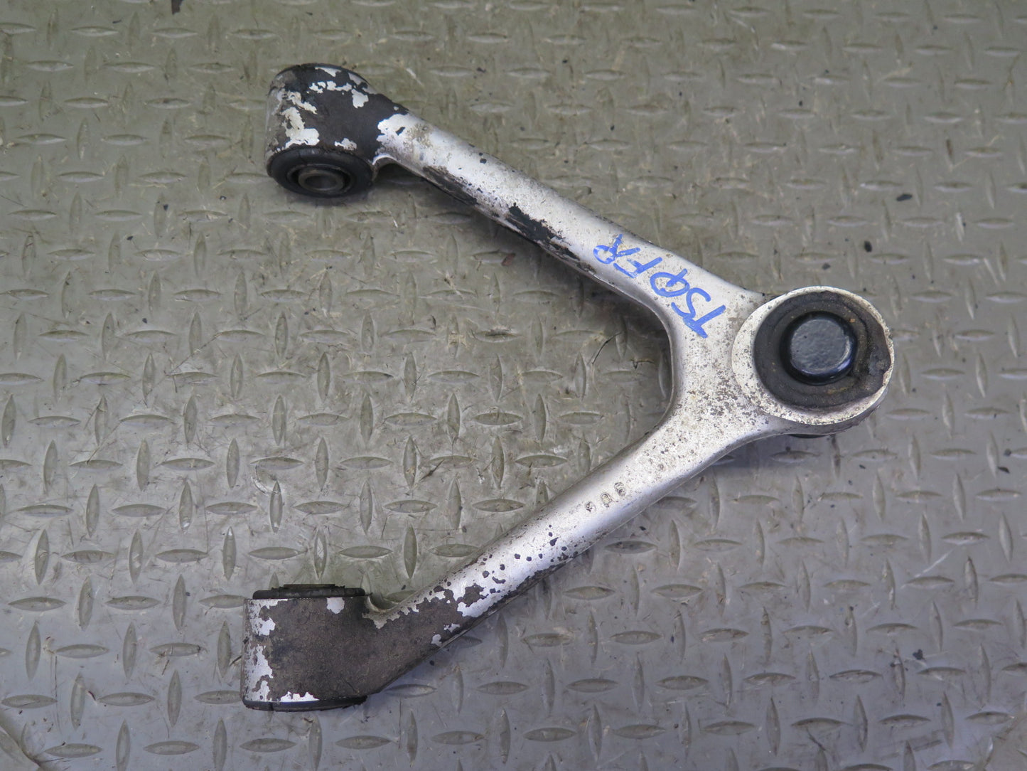87-90 Toyota Supra MA70L MK3 Turbo Front Right Upper & Lower Control Arm Set OEM