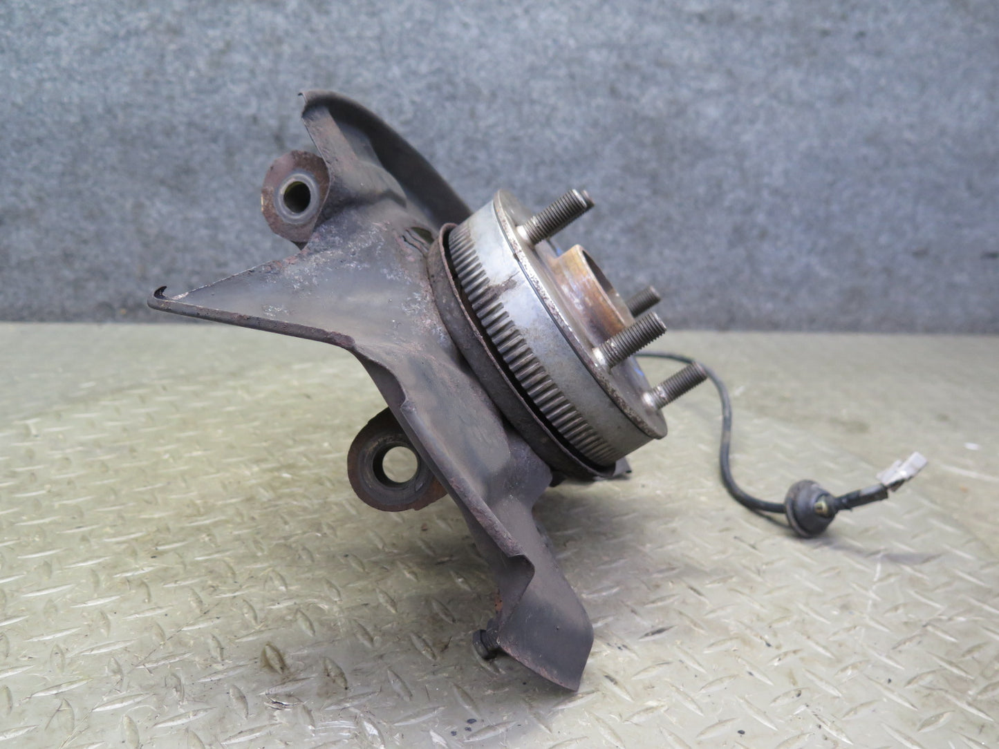 89-92 Toyota Supra MA70L Front Left Spindle Knuckle Wheel Hub Bearing w ABS OEM