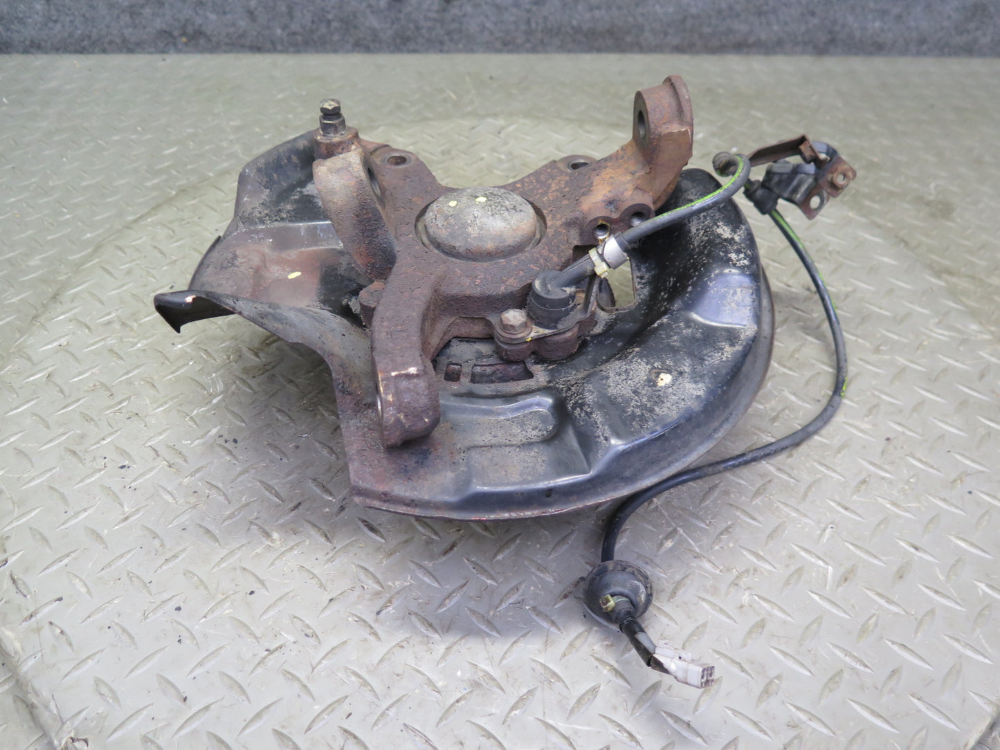 89-92 Toyota Supra MA70L Front Left Spindle Knuckle Wheel Hub Bearing w ABS OEM