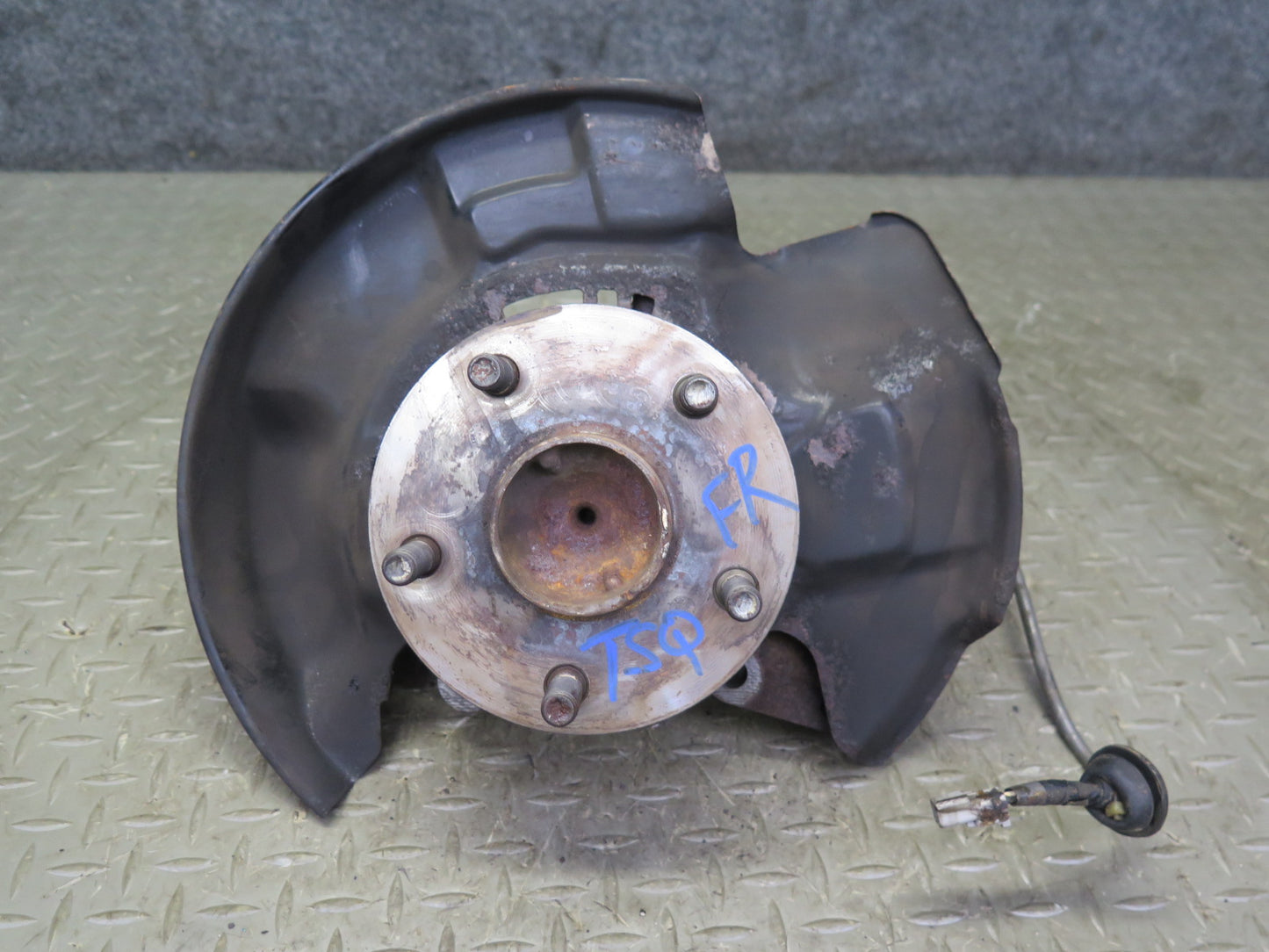 89-92 Toyota Supra MA70L Front Right Spindle Knuckle Wheel Hub Bearing w ABS OEM