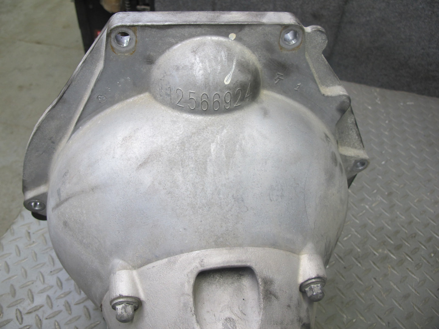 2004-2006 Cadillac XLR  Rear Axle Drive Shaft Torque Tube Support 12566923