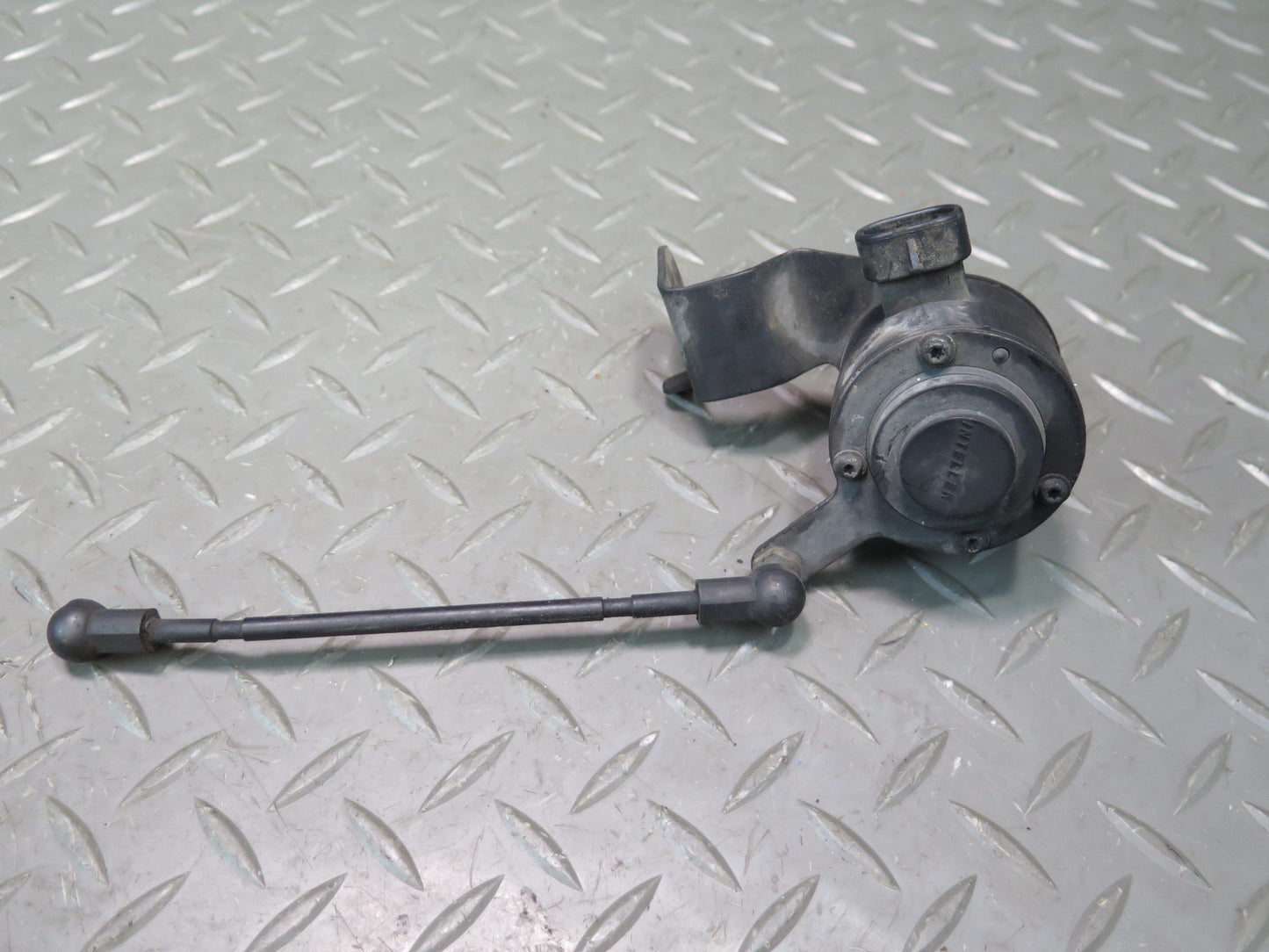 2004-2009 Cadillac XLR Rear Suspension Level Height Sensor Set