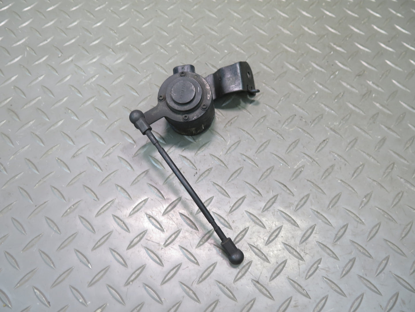 2004-2009 Cadillac XLR Rear Suspension Level Height Sensor Set