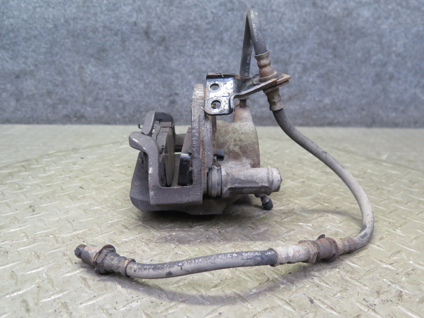 86-90 Toyota Supra MA70L Set of 2 Front Left & Right Brake Caliper 59K Miles OEM