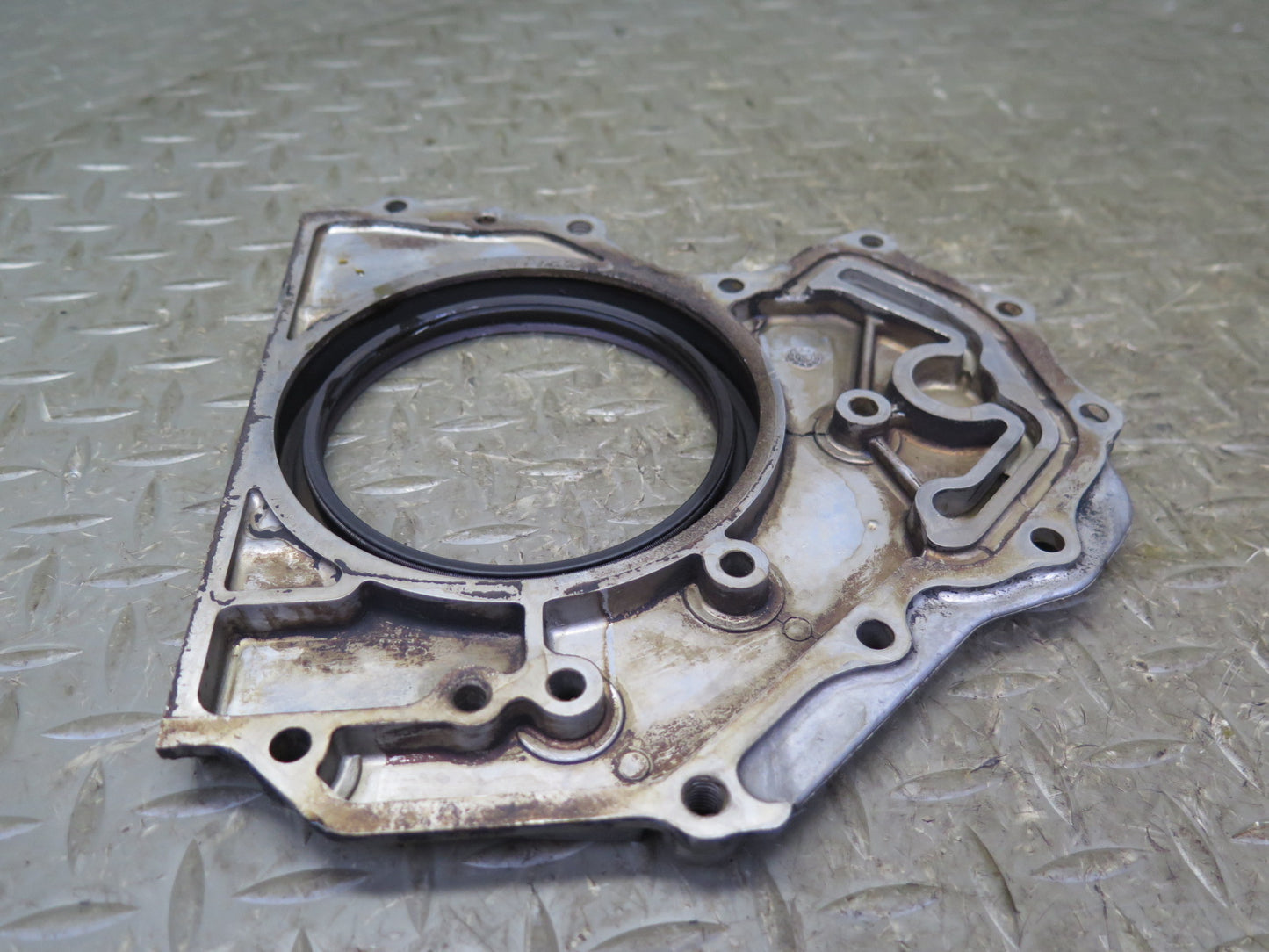 81-85 Mercedes R107 380SL M116 Engine Rear Crank Cover Plate 1170110008 OEM