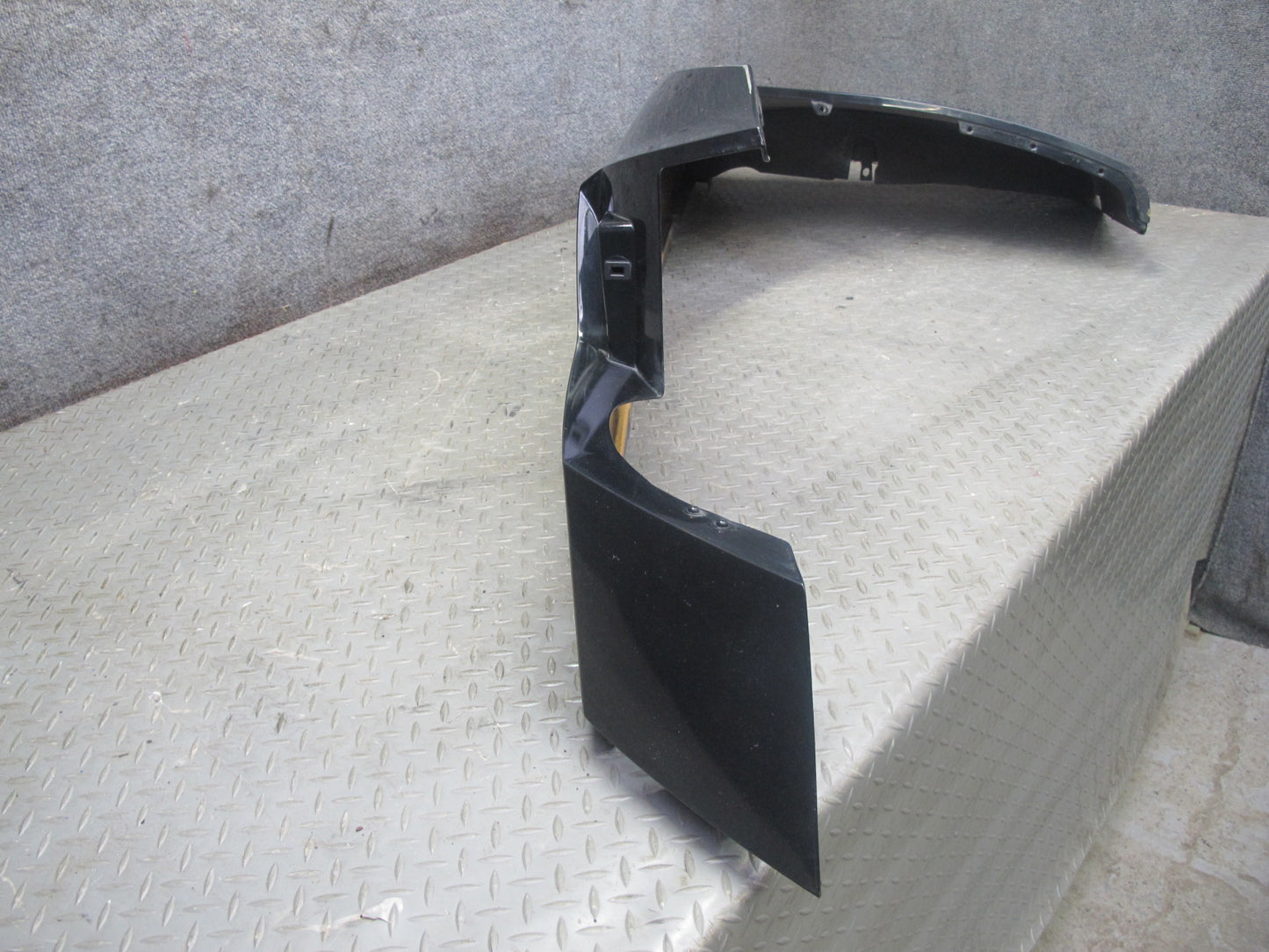 2004-2009 Cadillac XLR Front Left Driver Side Fender Panel Cover Shell Black