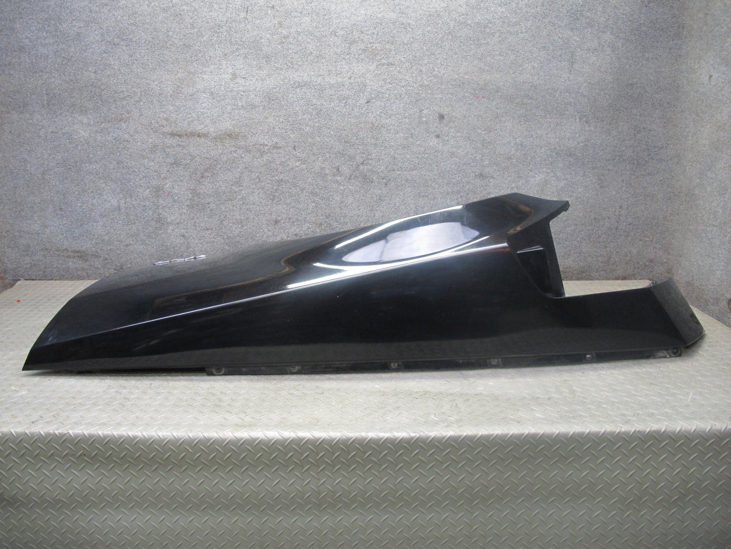 2004-2009 Cadillac XLR Front Left Driver Side Fender Panel Cover Shell Black