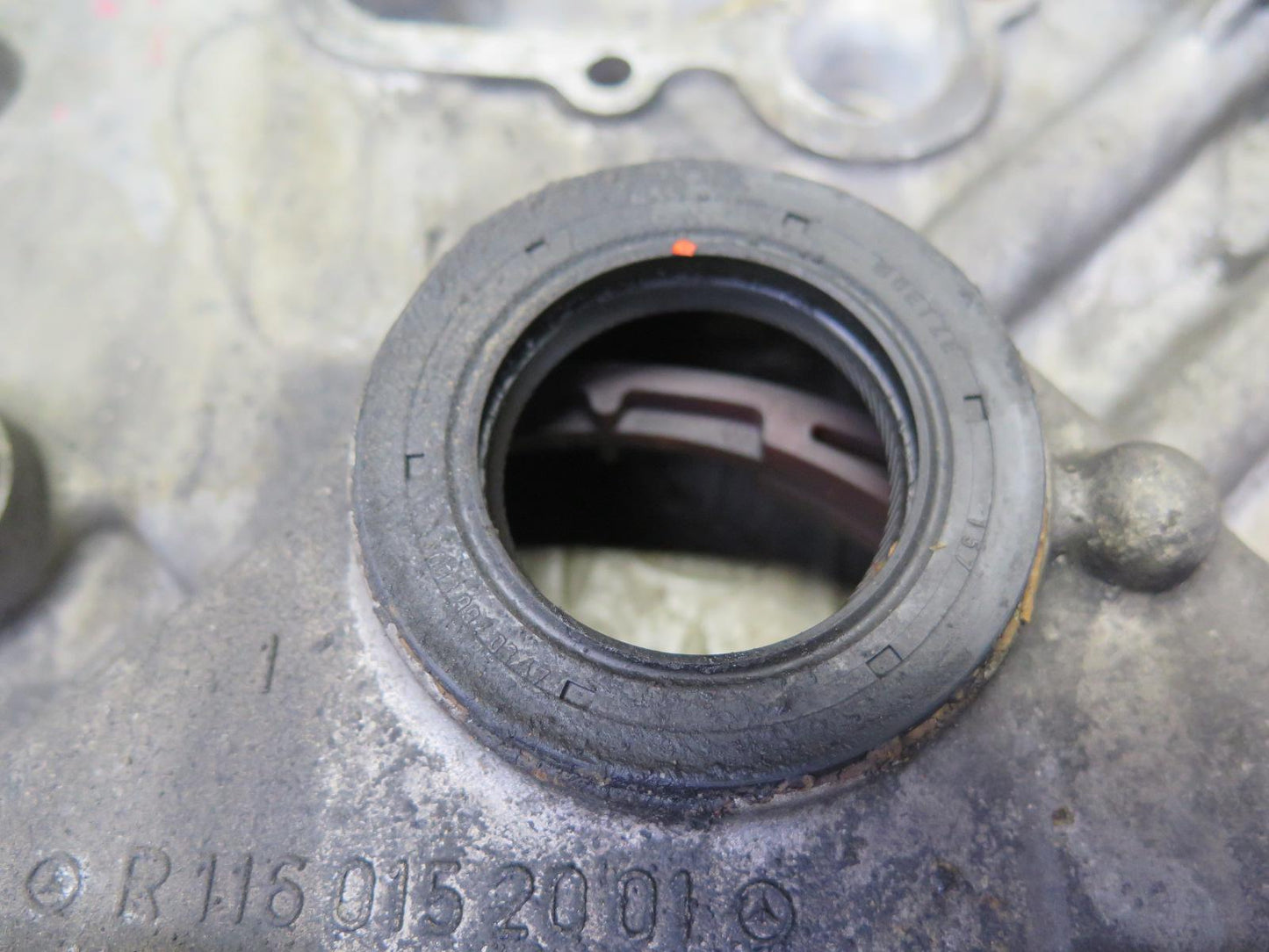 81-85 Mercedes R107 380SL M116 Engine Front Cover Plate 1160152001 OEM