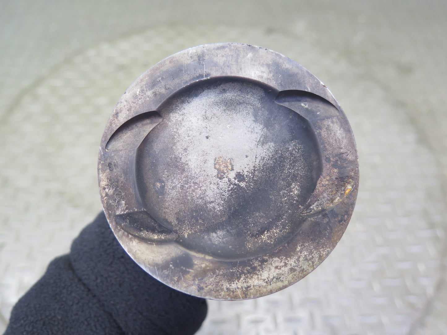 81-85 Mercedes R107 380SL M116 116.962 Set of 8 Piston Connecting Rod OEM