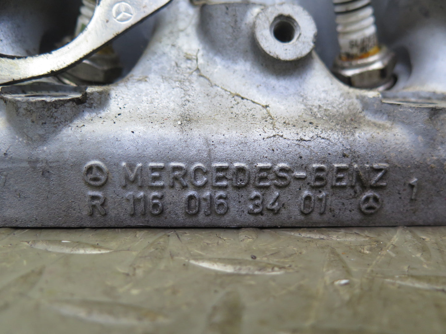 81-85 Mercedes R107 380SL M116 116.962 Engine Left Cylinder Head OEM