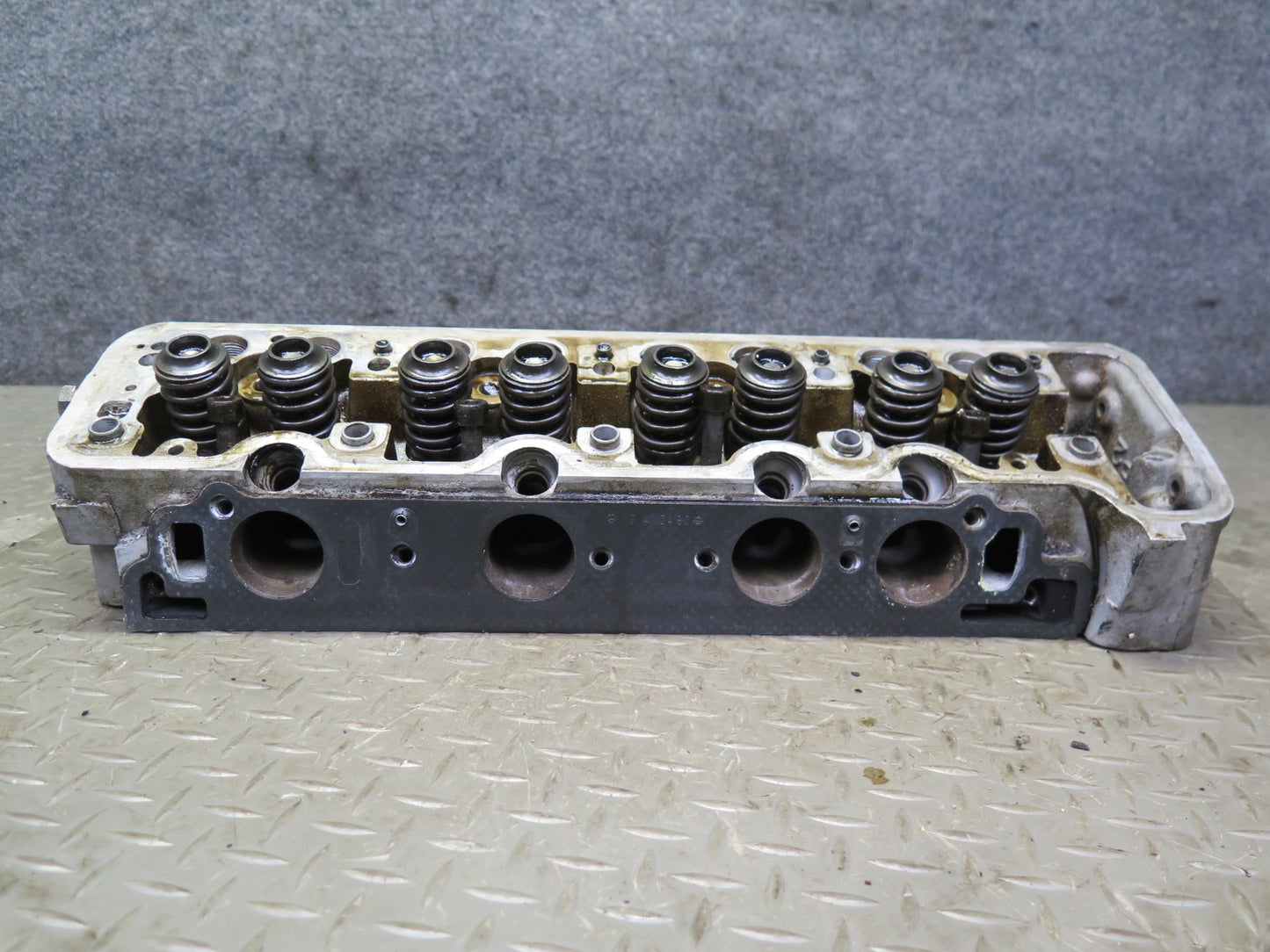 81-85 Mercedes R107 380SL M116 116.962 Engine Left Cylinder Head OEM