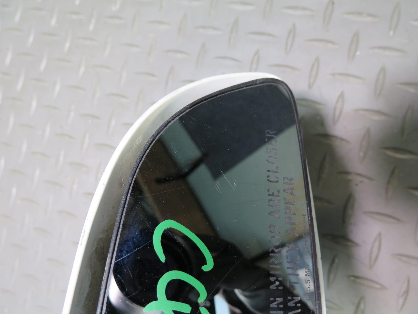 88-96 Chevrolet Corvette C4 Right Door Heated Side View Power Mirror White OEM