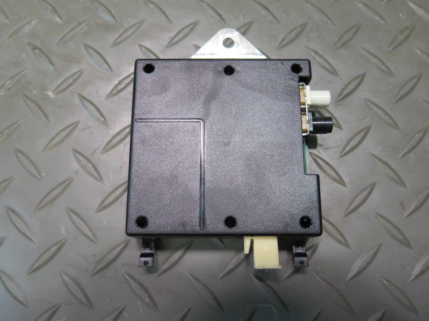 2004-2009 Cadillac XLR GPS Radio Antenna Computer Control Module Set