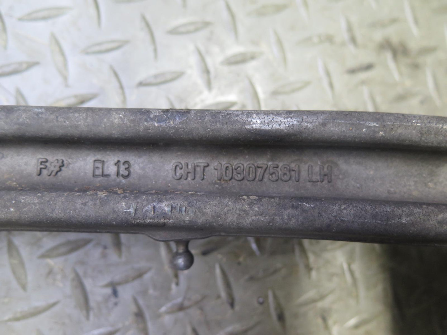 2004-2009 Cadillac XLR Rear Left Suspension Lower & Upper Control Arm Set