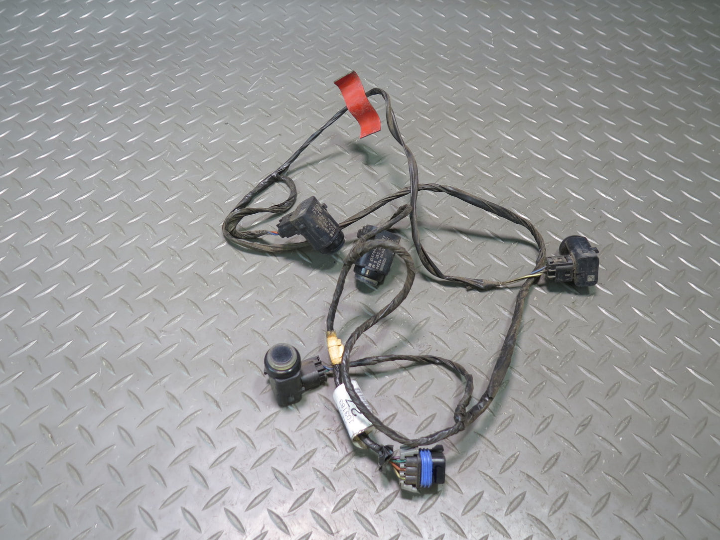 2004-2009 Cadillac XLR Rear Bumper Wire Harness W/ Parking Sensor Assembly