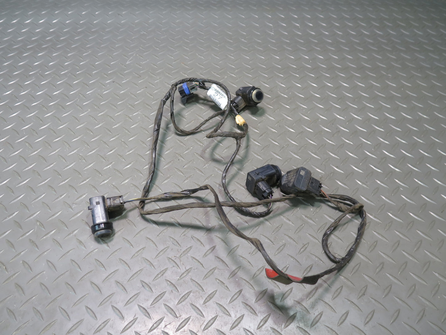 2004-2009 Cadillac XLR Rear Bumper Wire Harness W/ Parking Sensor Assembly
