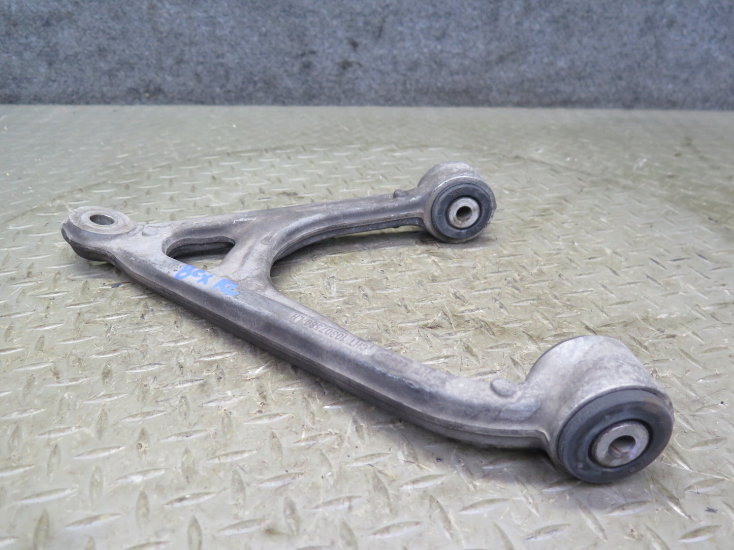 2004-2009 Cadillac XLR Rear Left Suspension Lower & Upper Control Arm Set