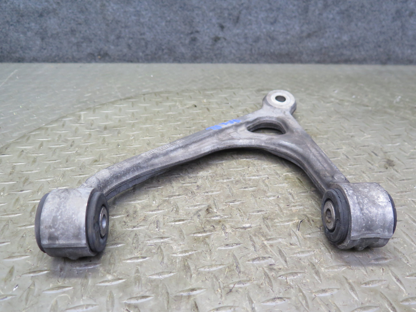 2004-2009 Cadillac XLR Rear Left Suspension Lower & Upper Control Arm Set