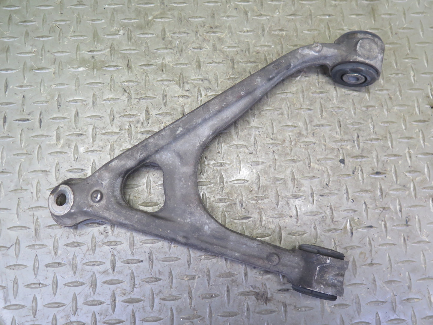 2004-2009 Cadillac XLR Rear Left Suspension Lower & Upper Control Arm Set
