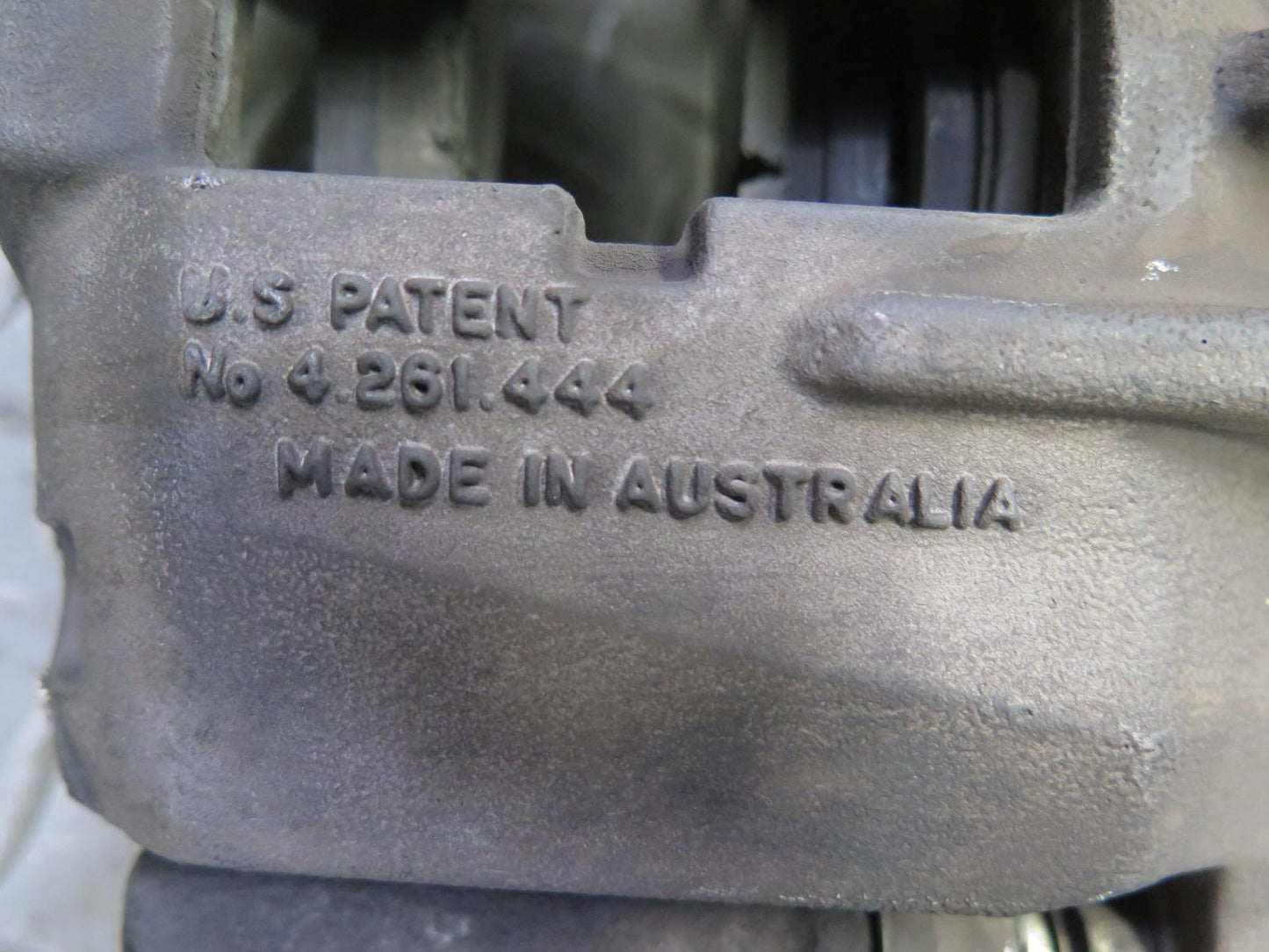 2004-2009 Cadillac XLR RWD Front Left & Right Side Brake Caliper Set of 2