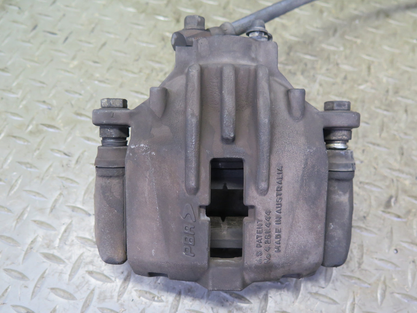 2004-2009 Cadillac XLR RWD Front Left & Right Side Brake Caliper Set of 2