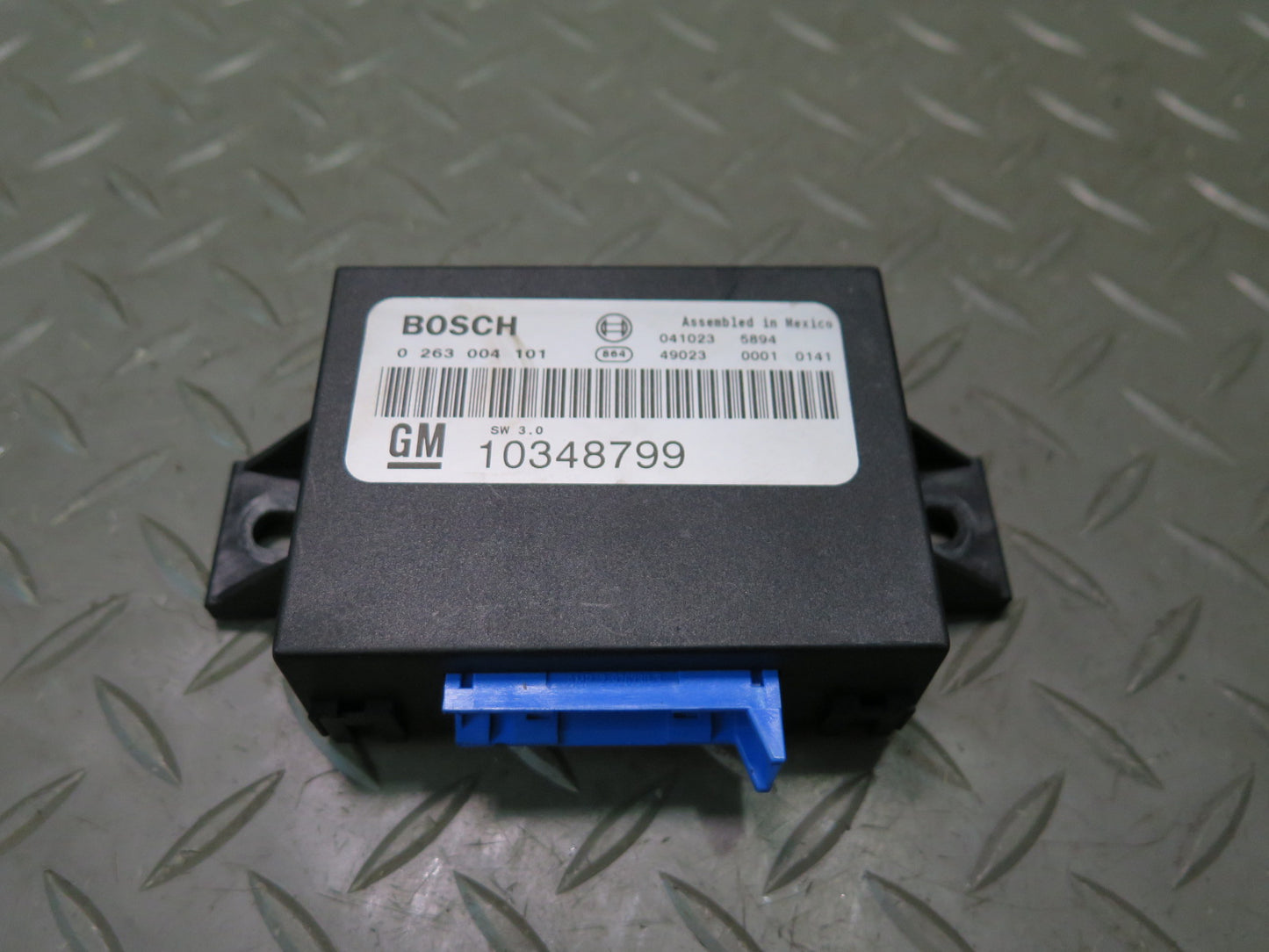 2004-2009 Cadillac XLR Park Distance Assist Computer Module Unit 10348799