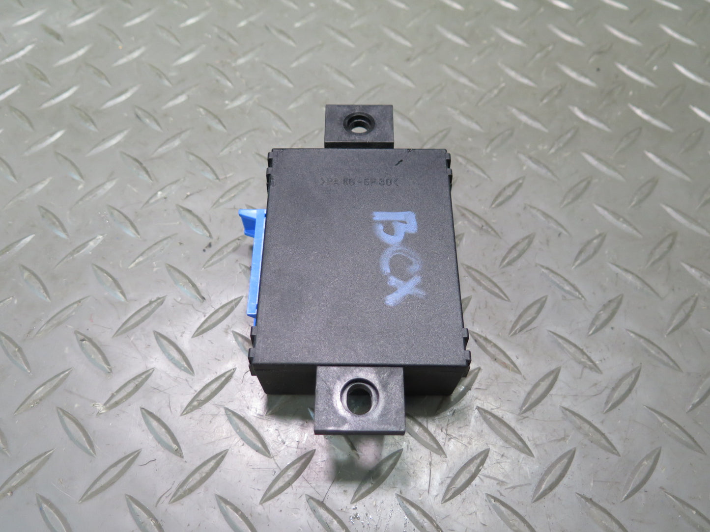 2004-2009 Cadillac XLR Park Distance Assist Computer Module Unit 10348799