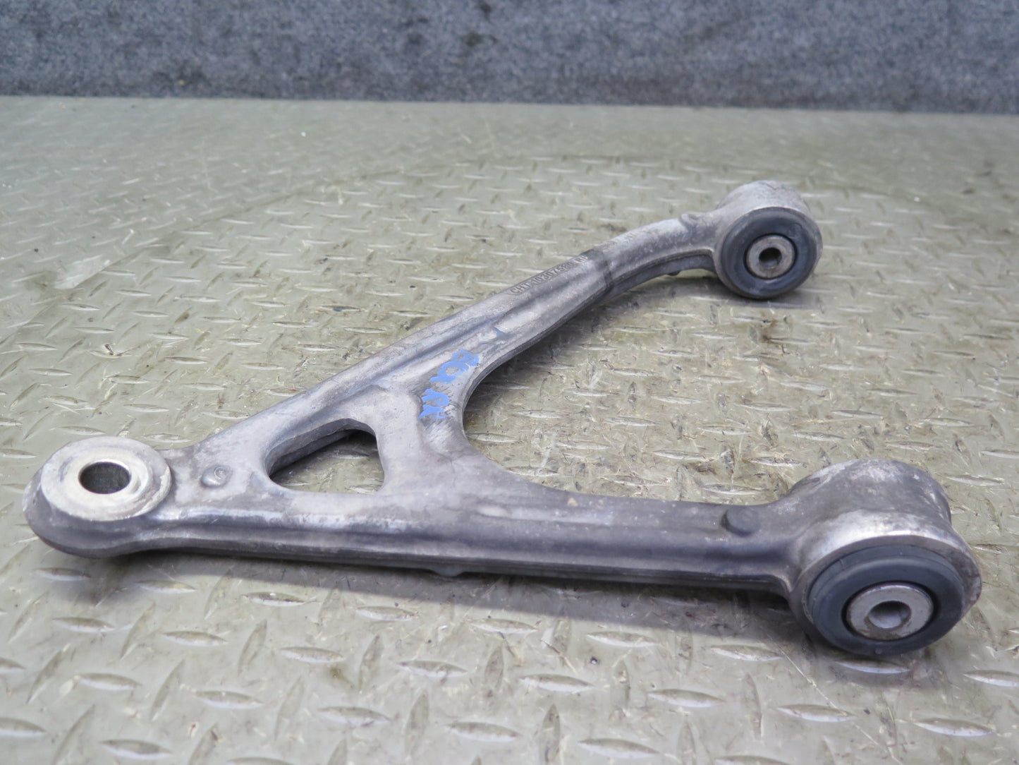 2004-2009 Cadillac XLR Rear Right Suspension Lower & Upper Control Arm Set