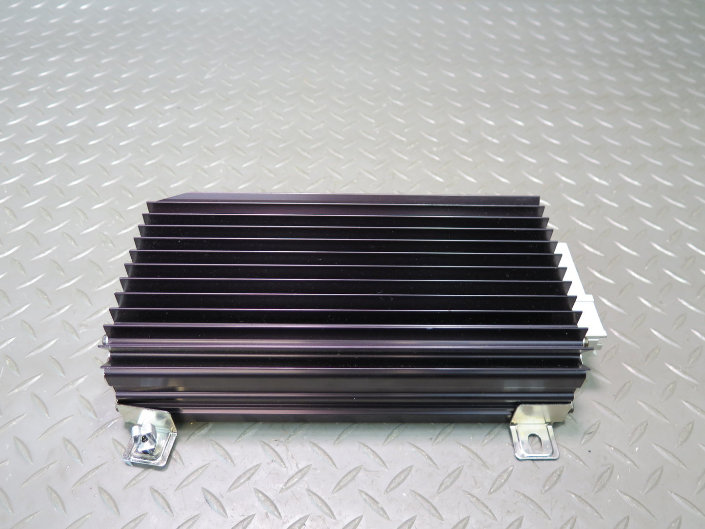2004-2009 Cadillac XLR Bose Audio Radio Amplifier AMP 15139739