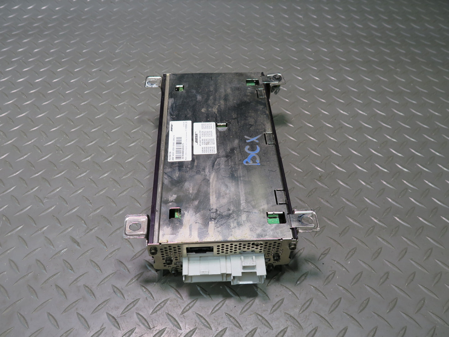 2004-2009 Cadillac XLR Bose Audio Radio Amplifier AMP 15139739