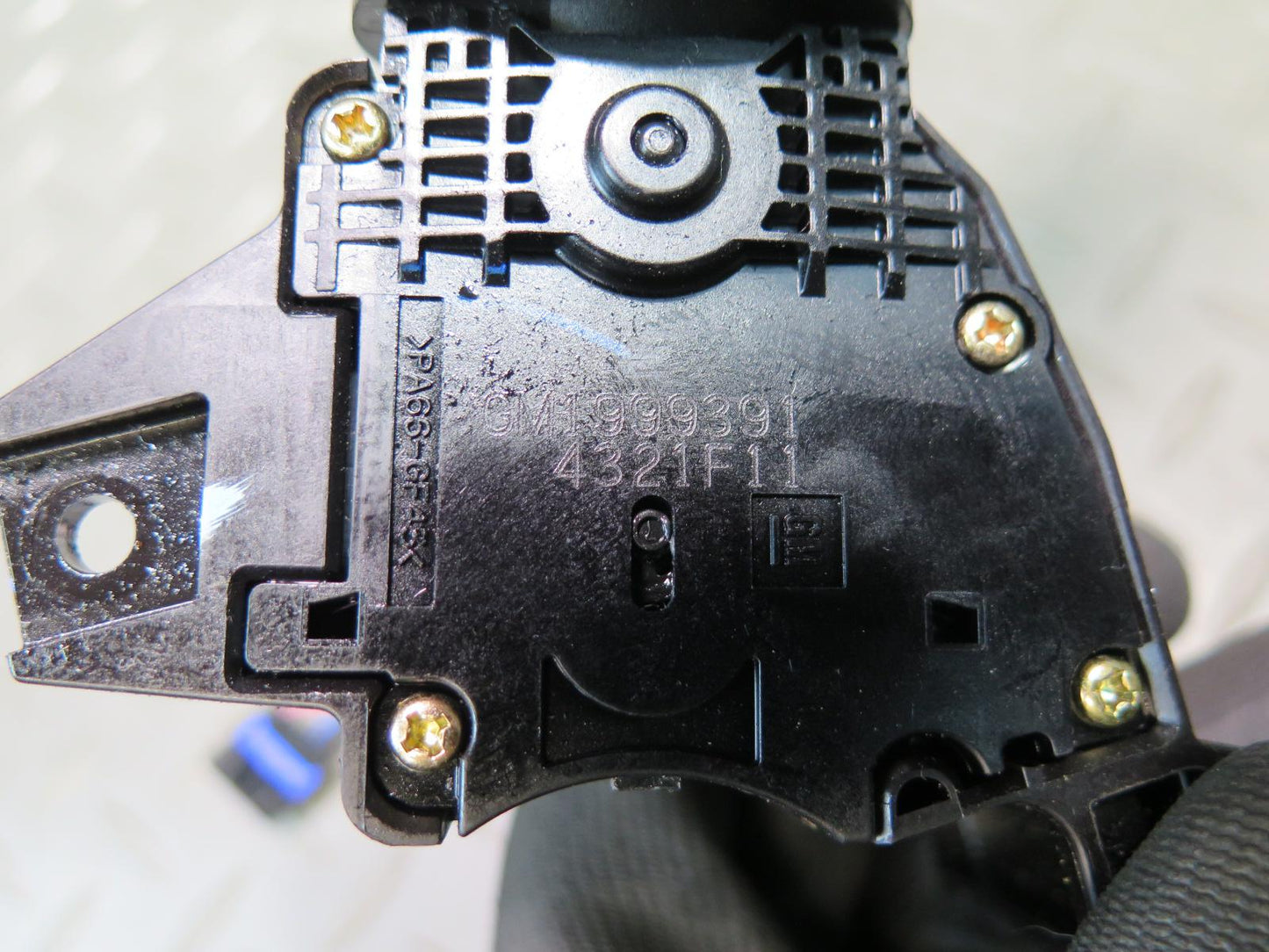 04-09 Cadillac XLR Steering Column Cruise Control Headlight Turn Signal Switch