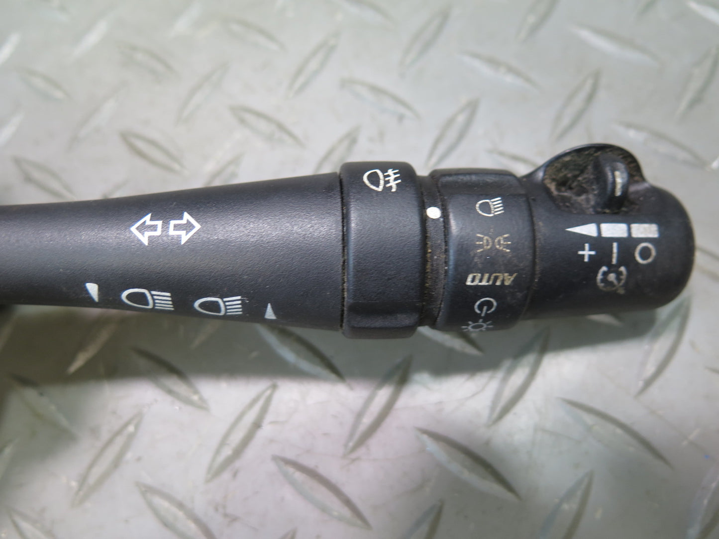 04-09 Cadillac XLR Steering Column Cruise Control Headlight Turn Signal Switch