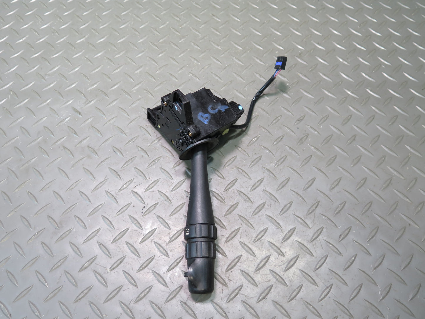 04-09 Cadillac XLR Steering Column Cruise Control Headlight Turn Signal Switch