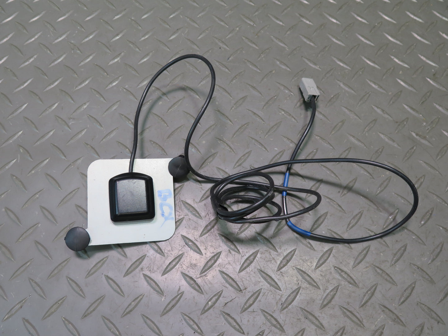 2004-2009 Cadillac XLR Interior GPS Navigation Radio Antenna 10346187
