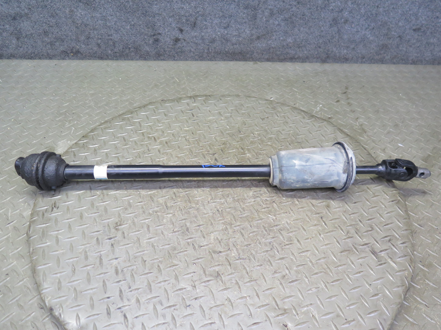 2004-2008 Cadillac XLR  Lower Steering Column Intermediate Shaft Joint