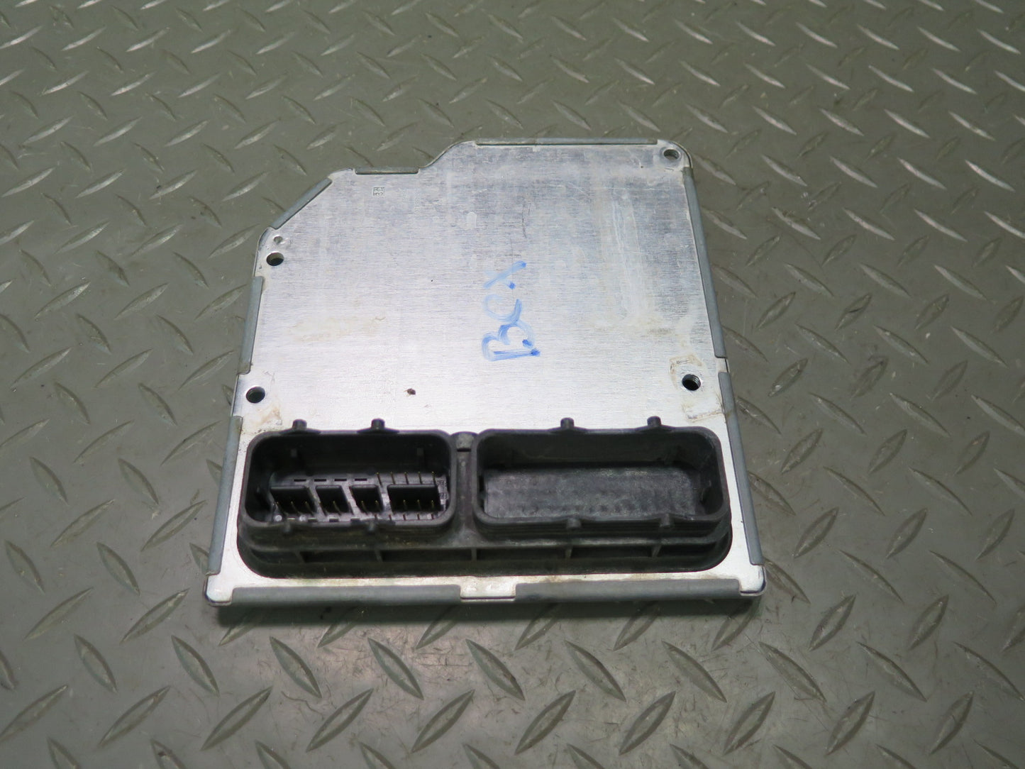 2004-2005 Cadillac XLR TCU TCM Transmission Control Module Unit 24232779