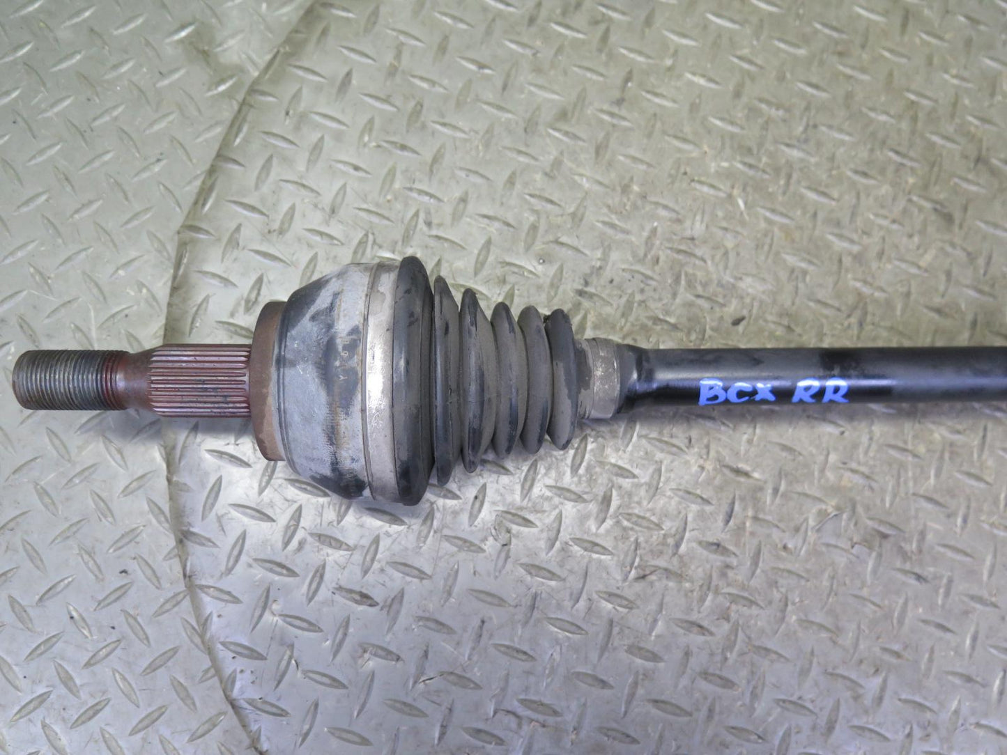 2004-2009 Cadillac XLR Rear Right Passenger Side CV Axle Half Shaft