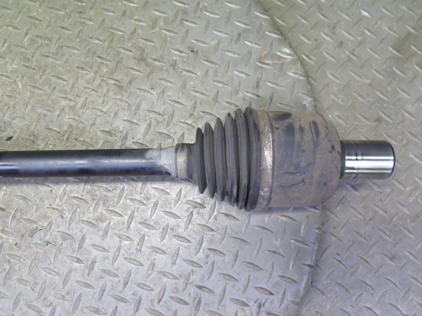 2004-2009 Cadillac XLR Rear Right Passenger Side CV Axle Half Shaft