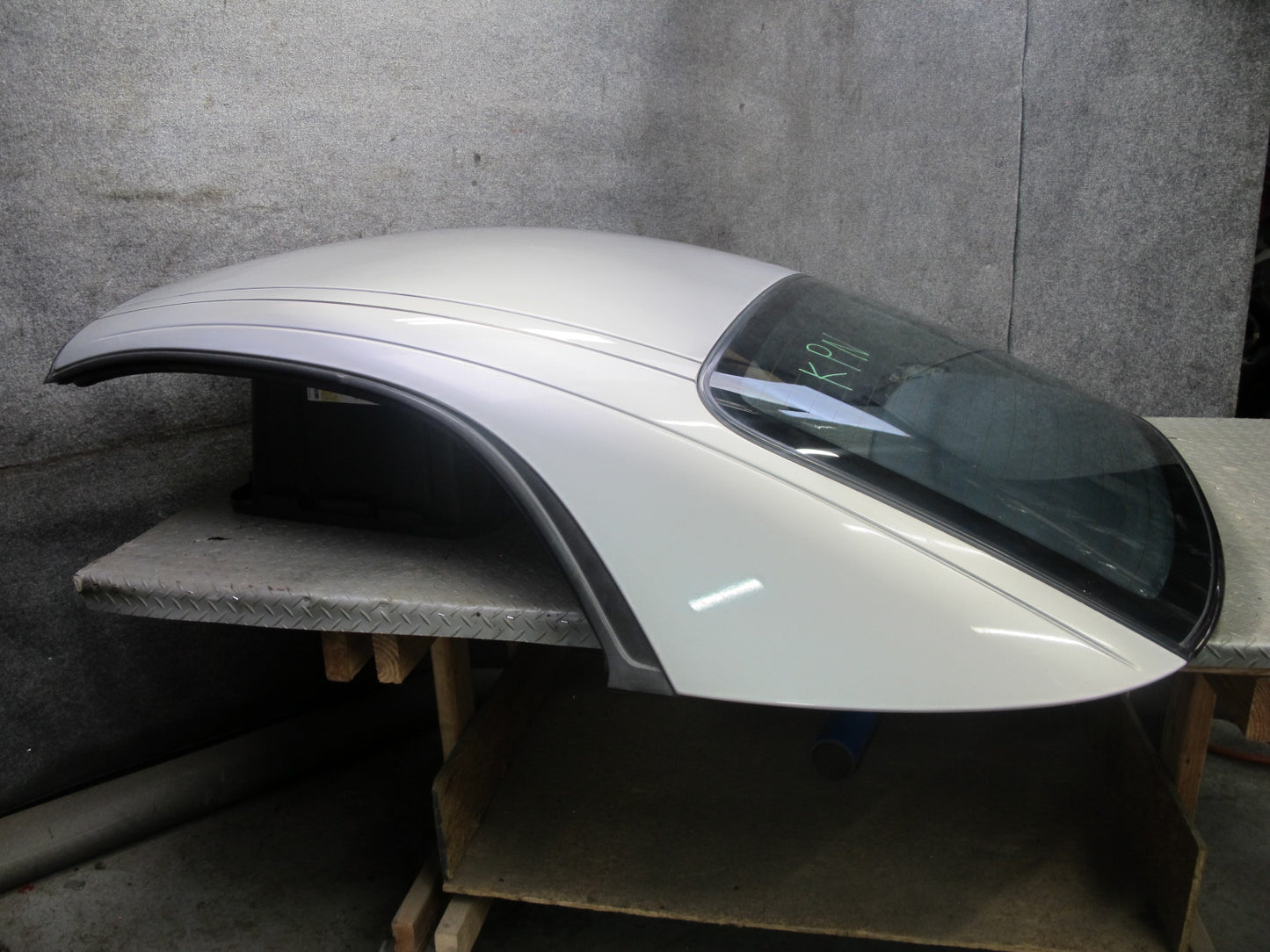 1999-2004 Porsche 911 996 Convertible Hardtop TOP Roof Panel w Glass