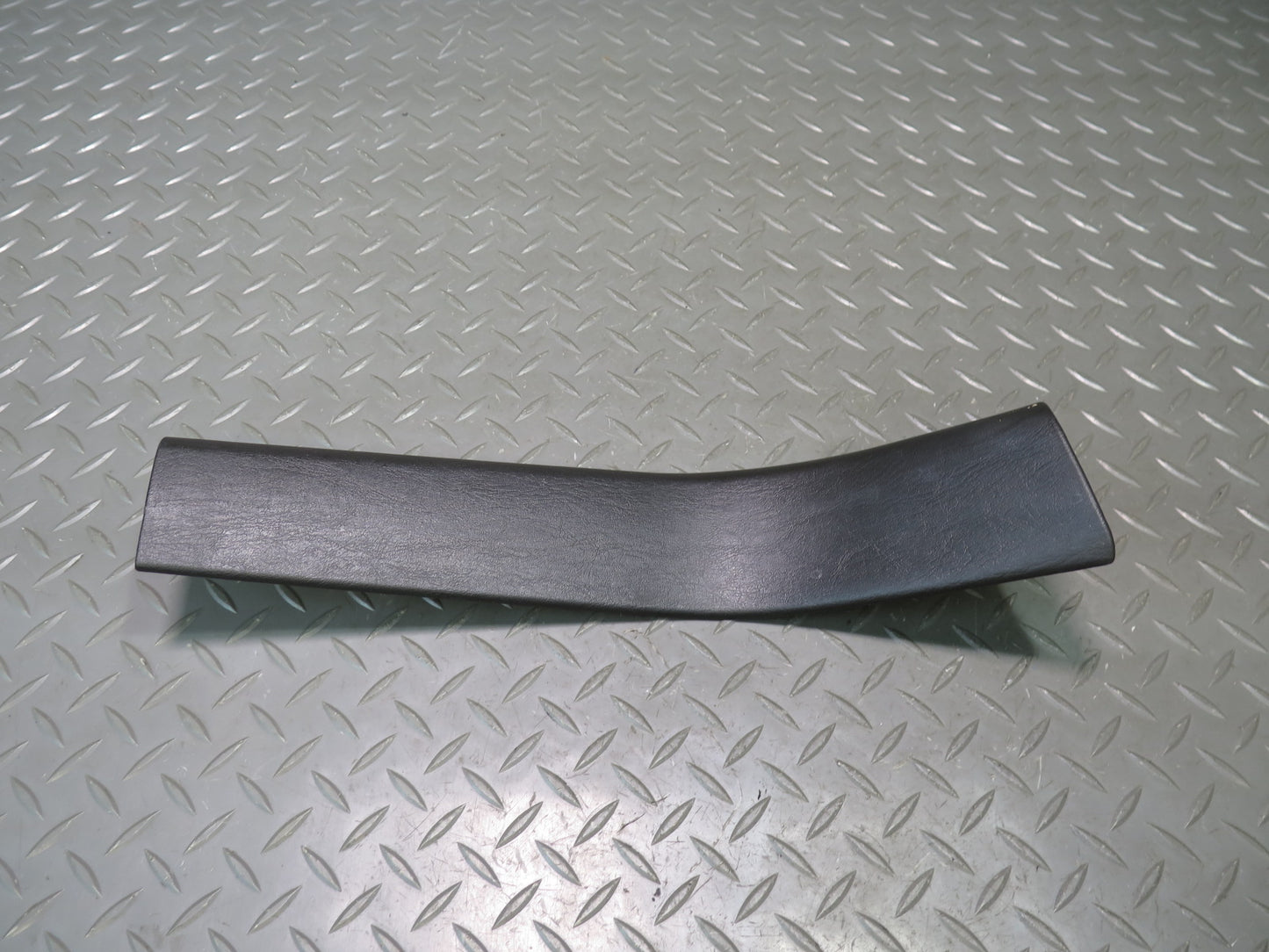 2004-2009 Cadillac XLR Front Left & Right Side Door Sill Scuff Plate Panel Set