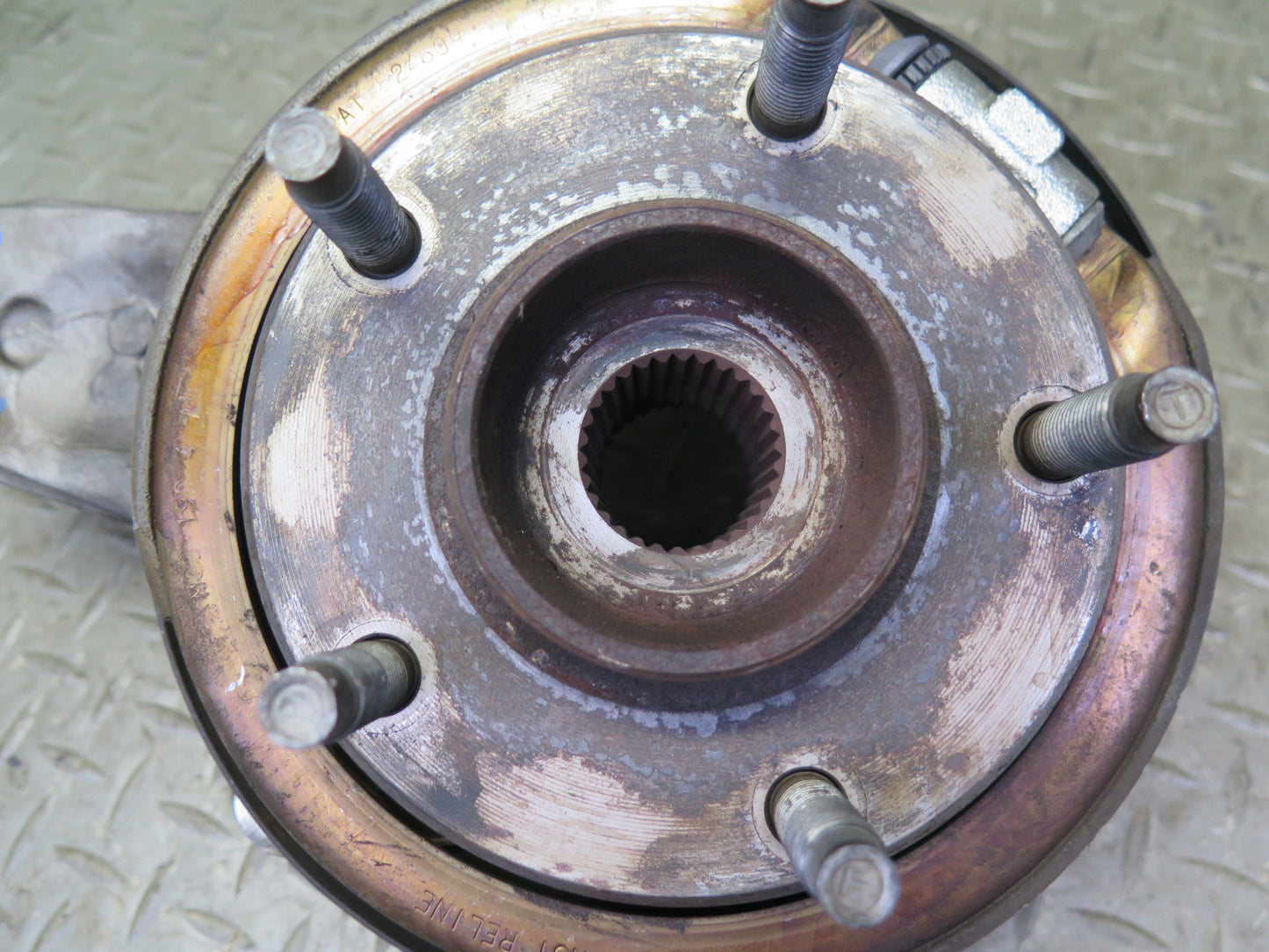 2004-2008 Cadillac XLR Rear Left Driver Side Spindle Knuckle Wheel Hub Bearing