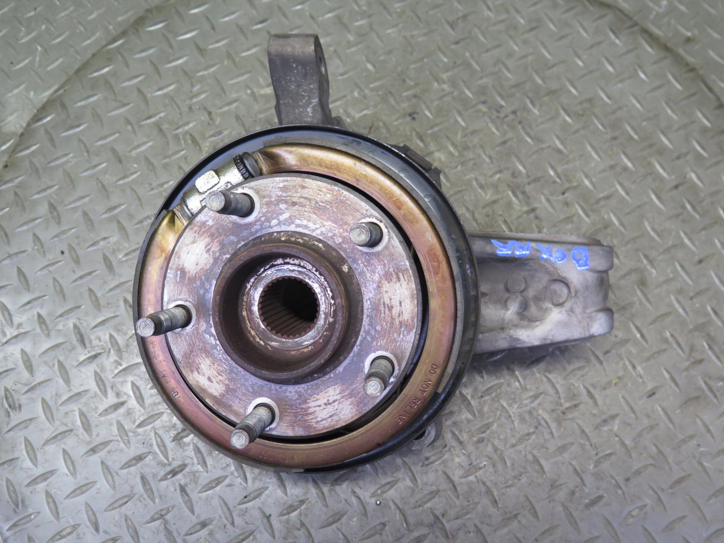 2004-2008 Cadillac XLR Rear Right Pass Side Spindle Knuckle Wheel Hub Bearing