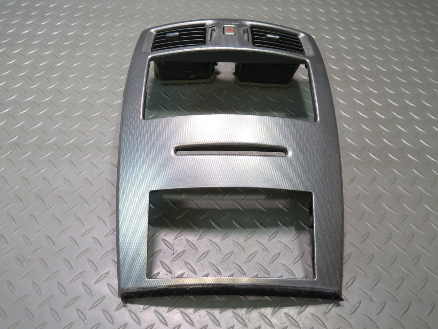2004-2005 Cadillac XLR Front Center Console Radio Trim Bezel Panel W/ Air Vent