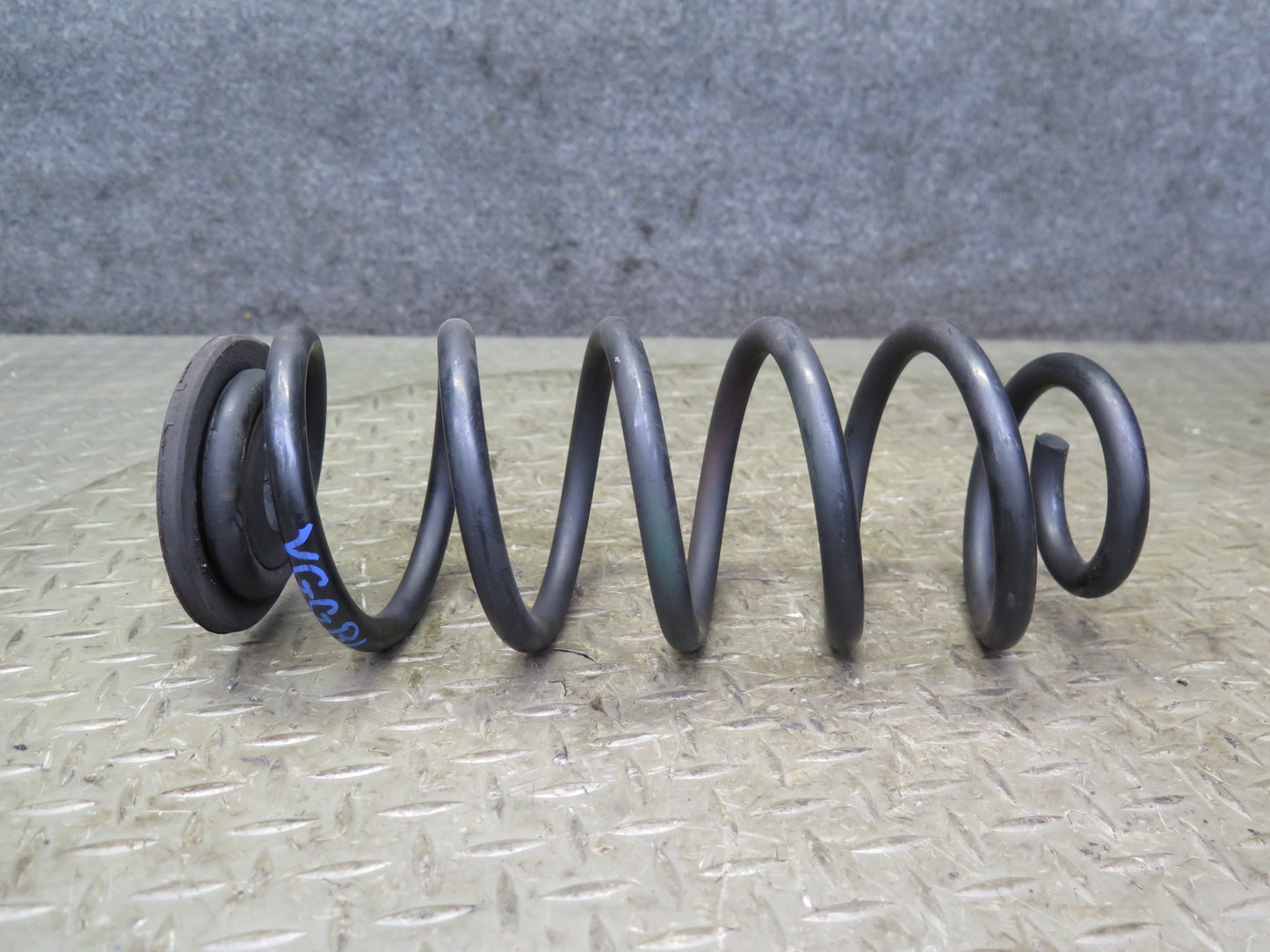 12-13 VW Golf R MK6 AWD Set of 2 Rear Suspension Left & Right Coil Spring OEM