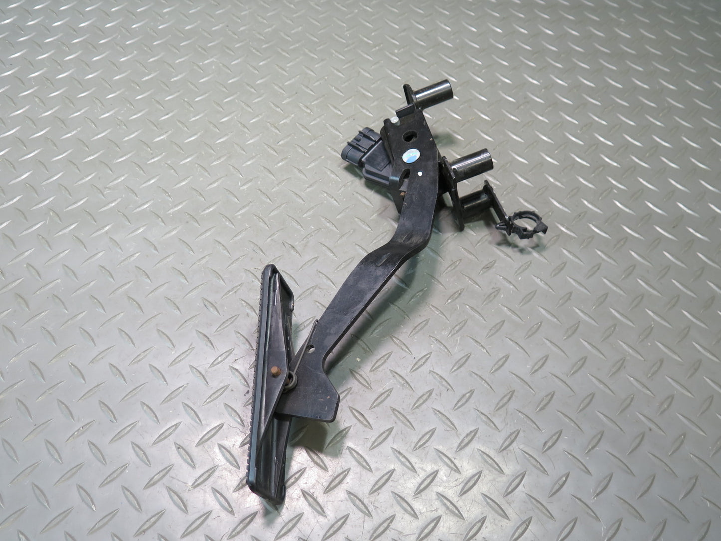 2004-2009 Cadillac XLR Gas Acceleration Pedal Assembly