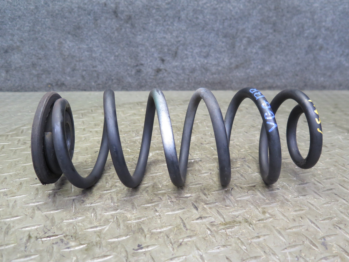 12-13 VW Golf R MK6 AWD Set of 2 Rear Suspension Left & Right Coil Spring OEM