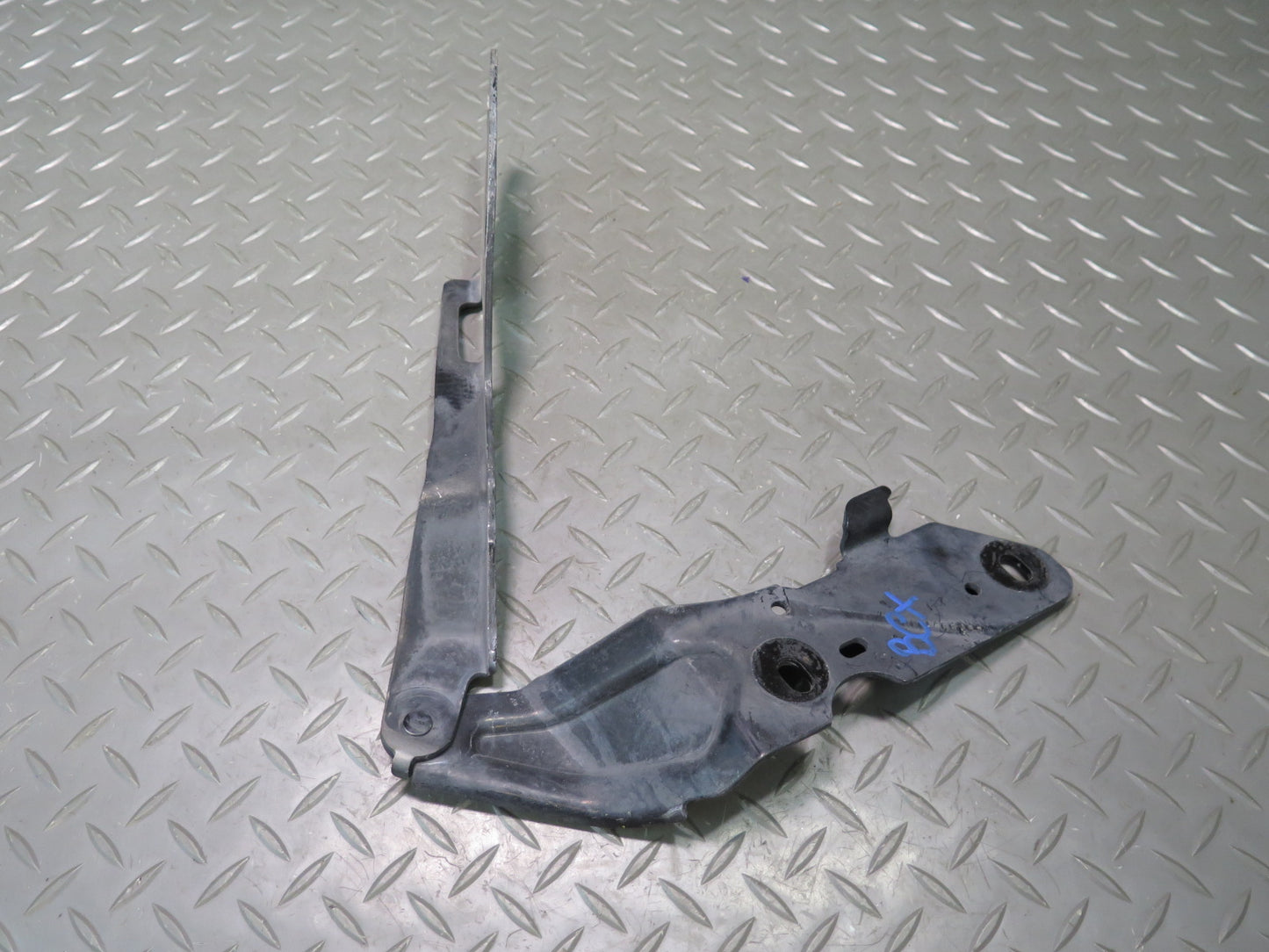 2004-2009 Cadillac XLR Front Right & Left Side Hood Bonnet Hinge Support Set