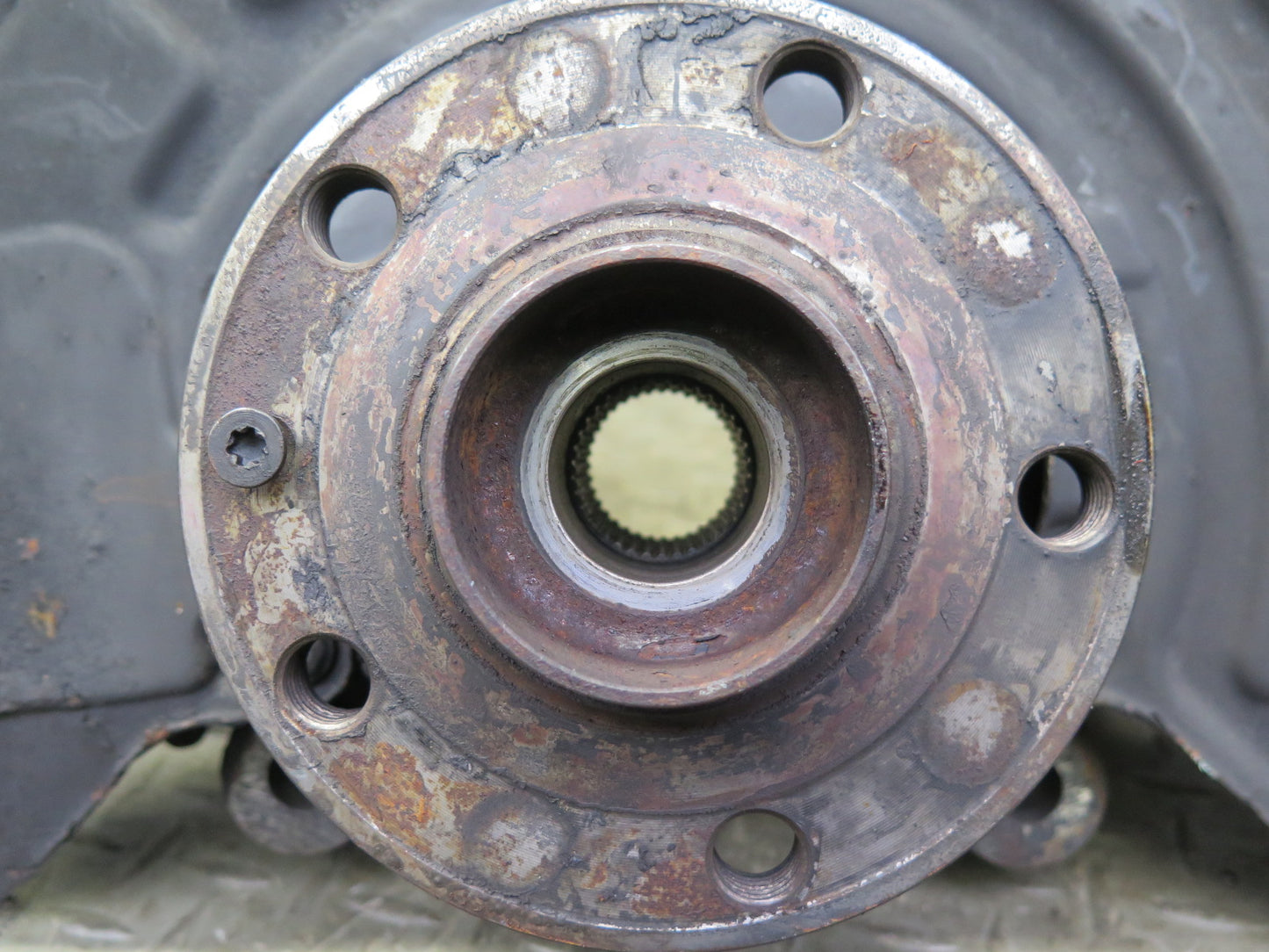 12-13 VW Golf R MK6 AWD Front Right Spindle Knuckle Wheel Hub Bearing OEM
